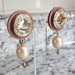 KIEN vintage 1980's clip-on earrings.